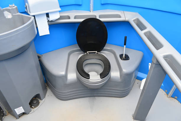 Best Portable restroom solutions  in Mattituck, NY