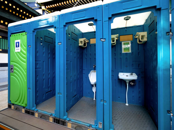 Best Portable restroom trailer rental  in Mattituck, NY